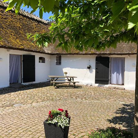 Bed and Breakfast Stragarden Nyord Exterior foto